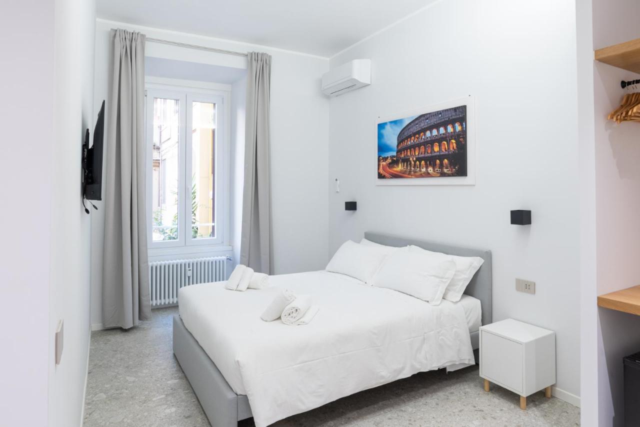 White Home Suite And Rooms Rome Exterior photo